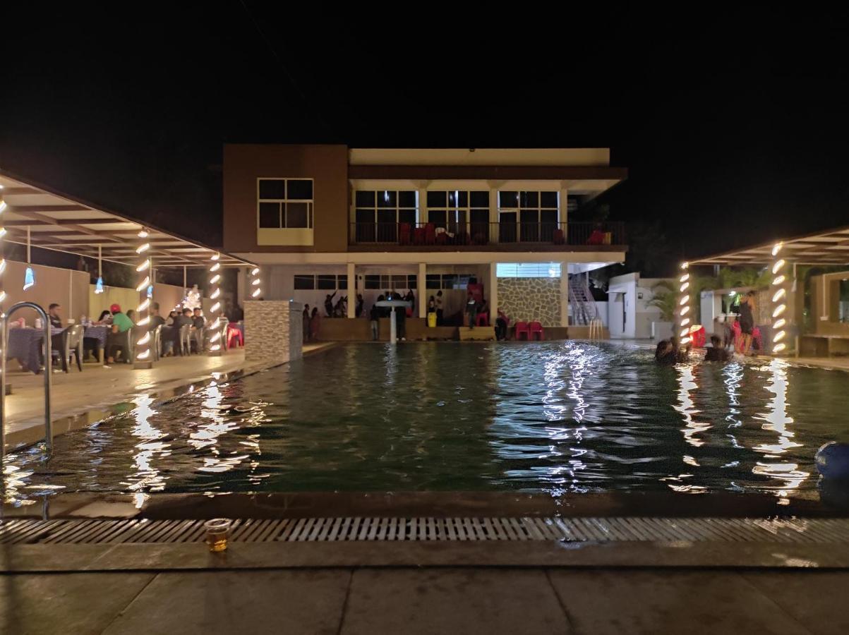 3Season Resort Hampi Exteriör bild
