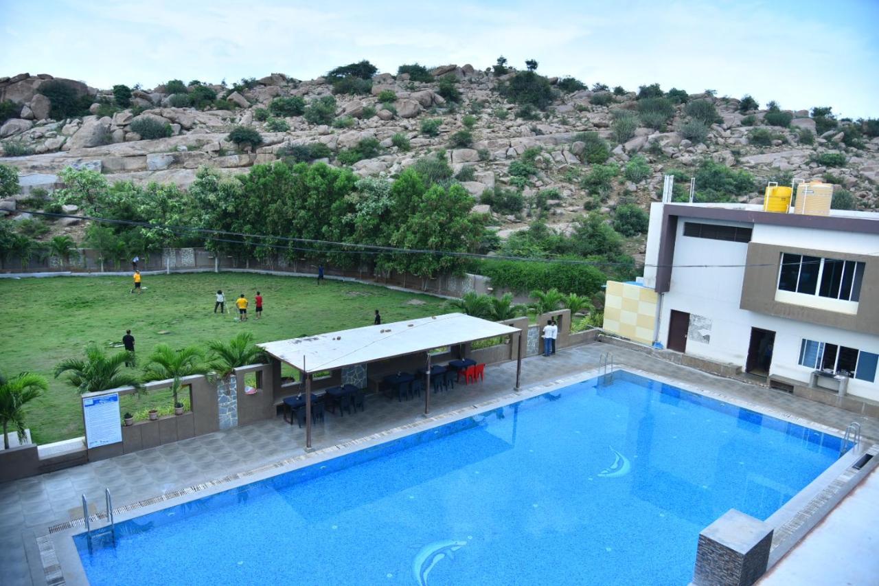 3Season Resort Hampi Exteriör bild